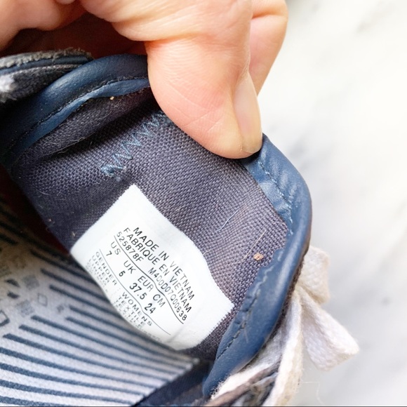 Lady All Star Sneakers - Picture 3 of 8